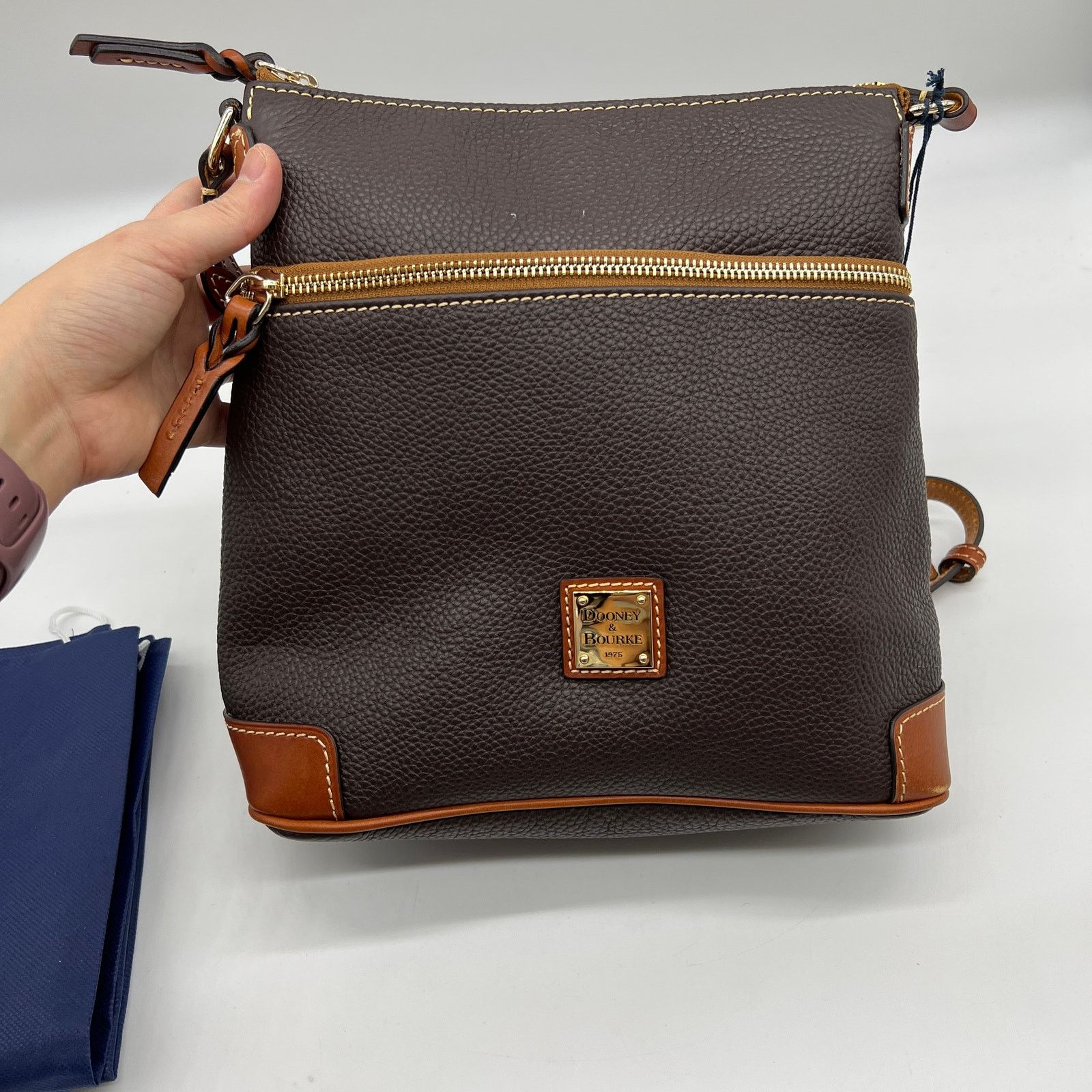 Dooney & Bourke Dooney & Bourke Pebble Leather Crossbody Handbags Size ONE SIZE - 2 Thumbnail