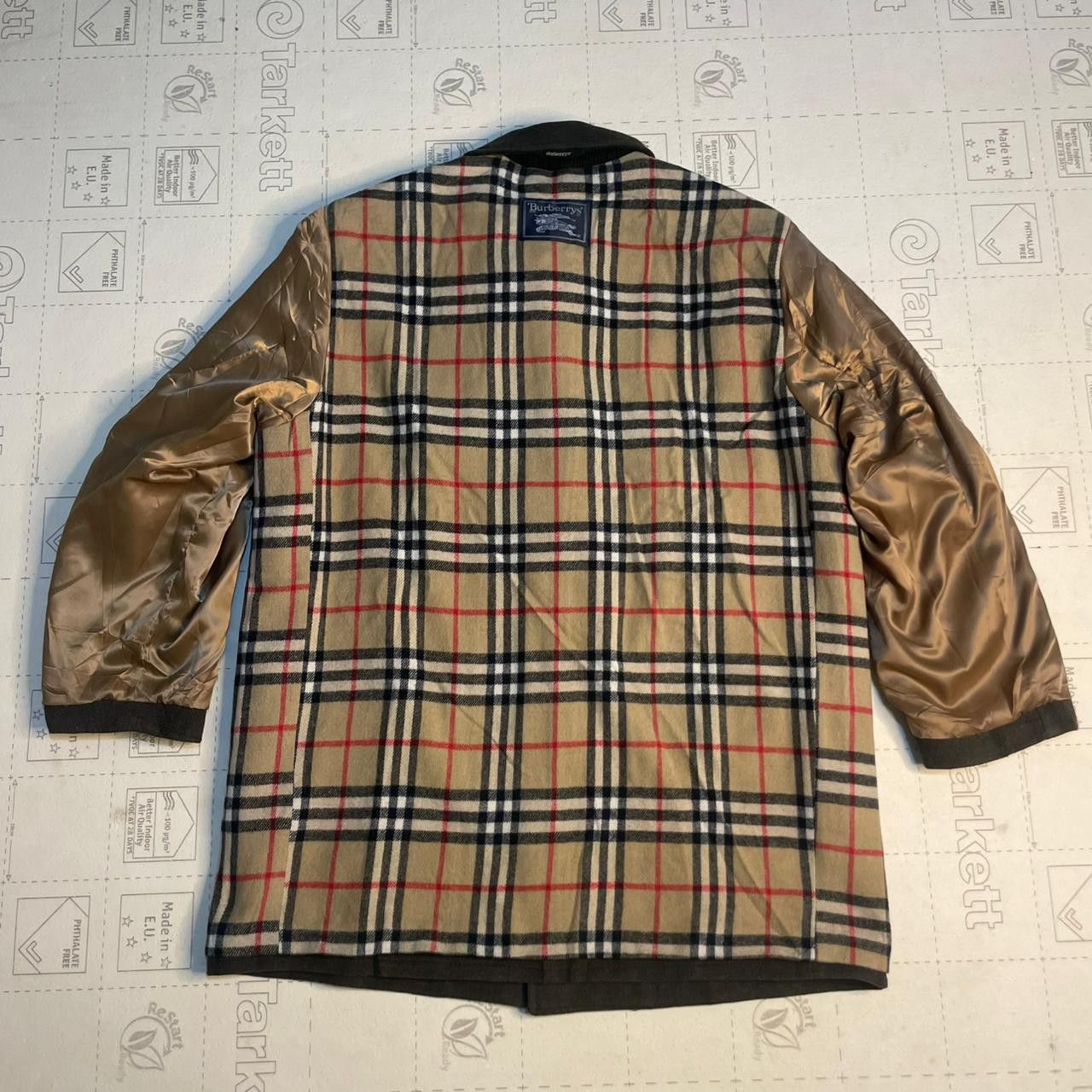 Burberry VINTAGE Burberry coat nova check virgin wool green olive Size US L / EU 52-54 / 3 - 5 Thumbnail