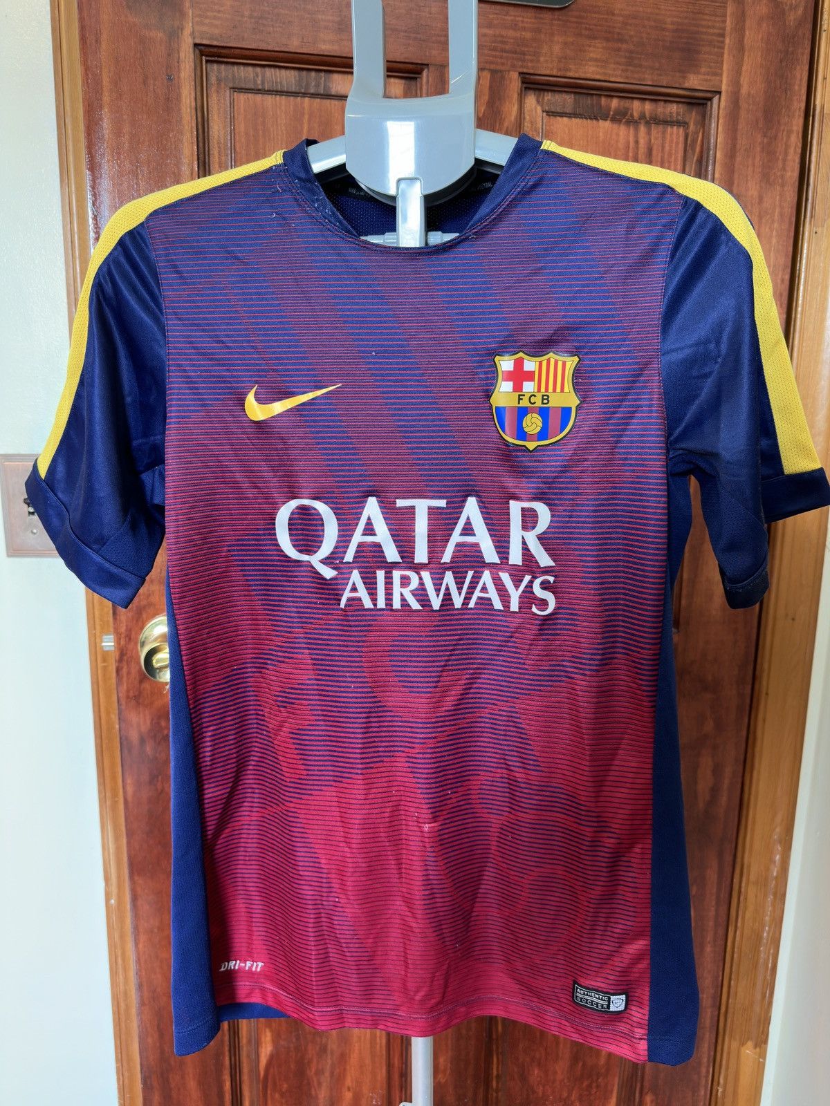 Nike Nike FC Barcelona warm up jersey Size US M / EU 48-50 / 2 - 1 Thumbnail