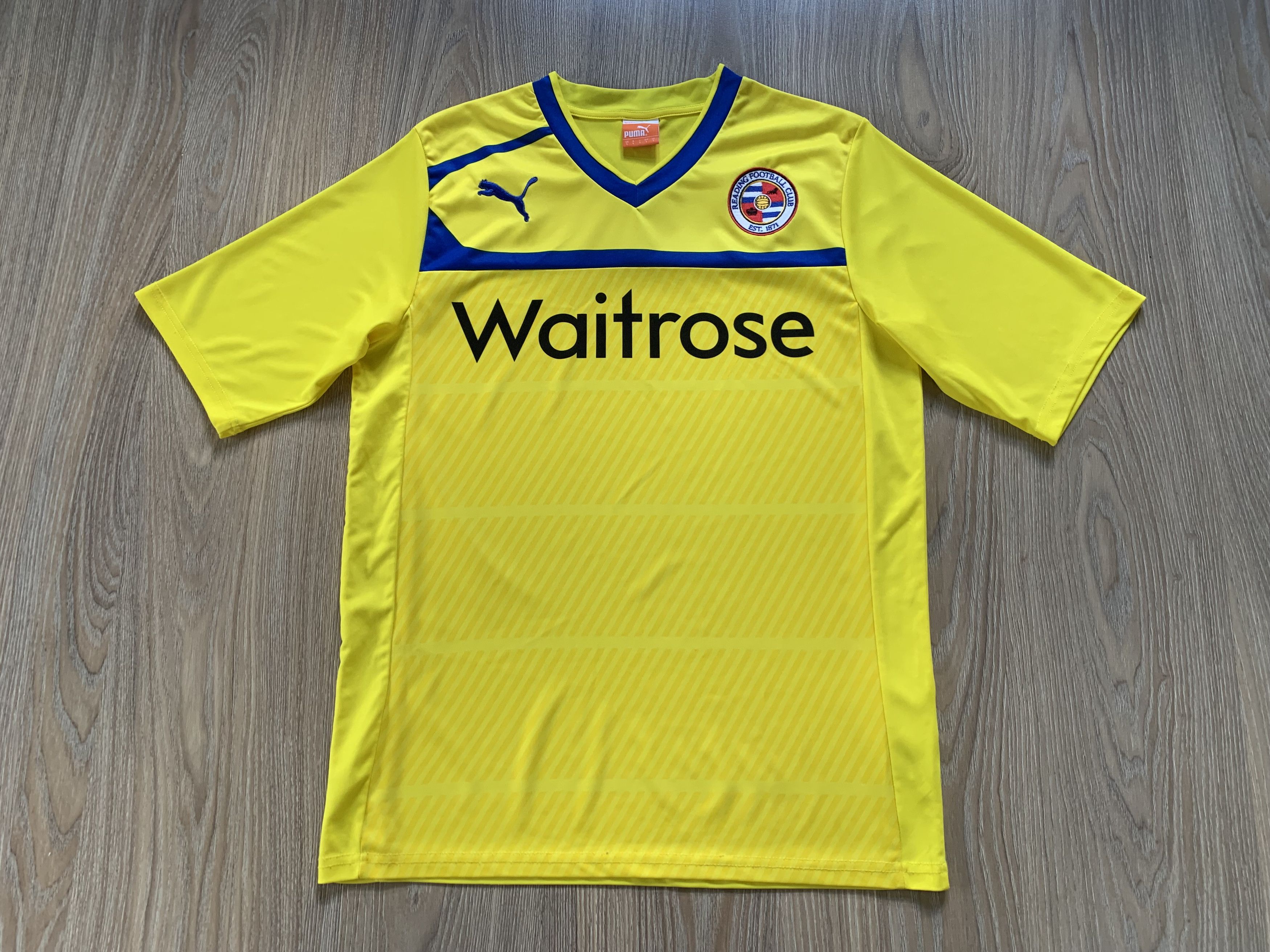 Puma × Vintage Vintage Puma Reading Away Football Shirt Size US L / EU 52-54 / 3 - 3 Thumbnail
