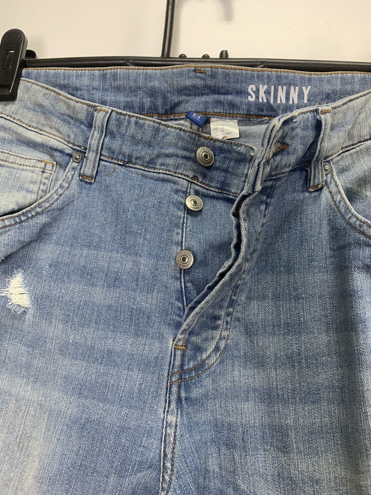 H&M H&M Distress Jeans Size US 34 / EU 50 - 9 Thumbnail