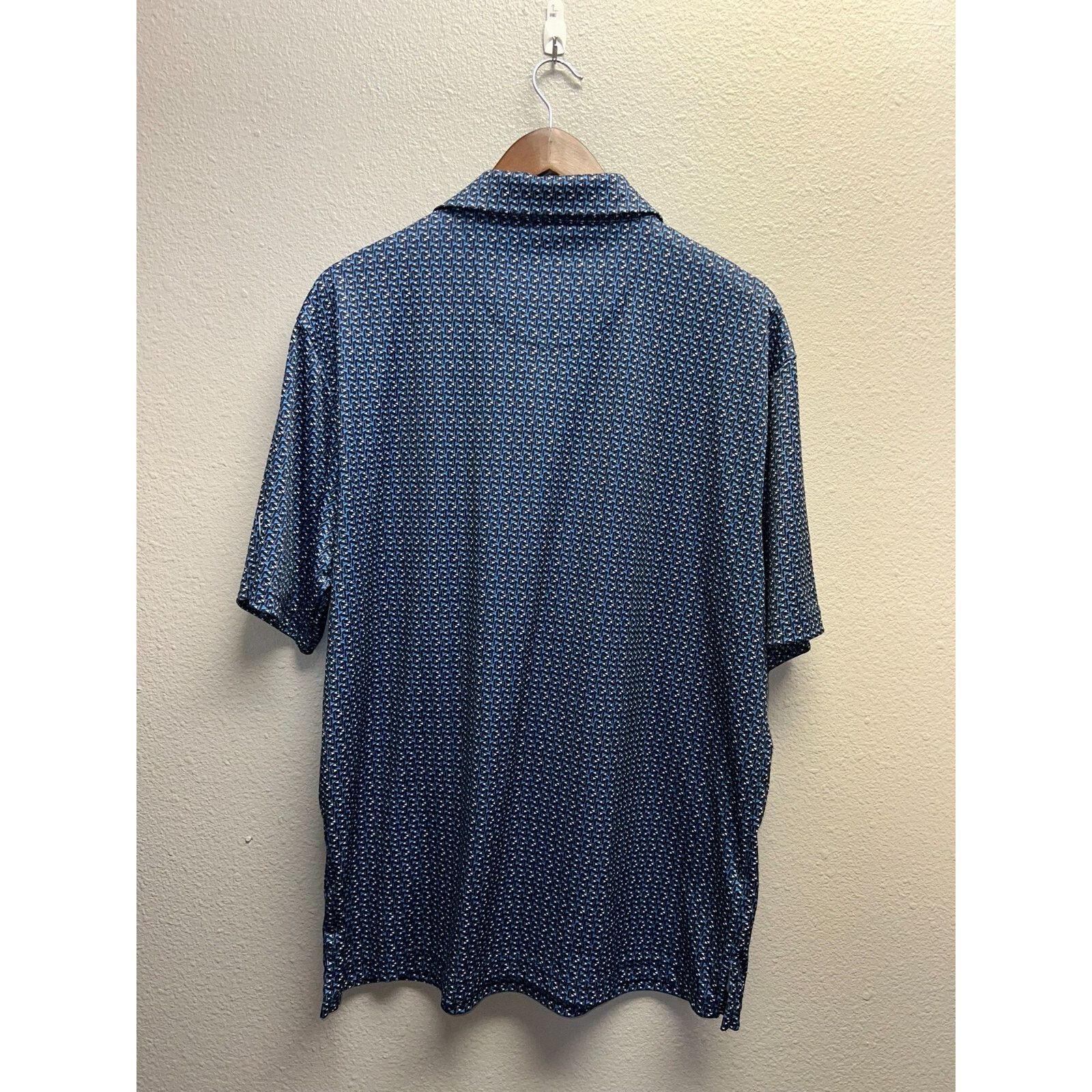 PGA Tour PGA Tour Golf Polo Shirt Geometric Flag Blue Black AOP Large Size US L / EU 52-54 / 3 - 7 Thumbnail
