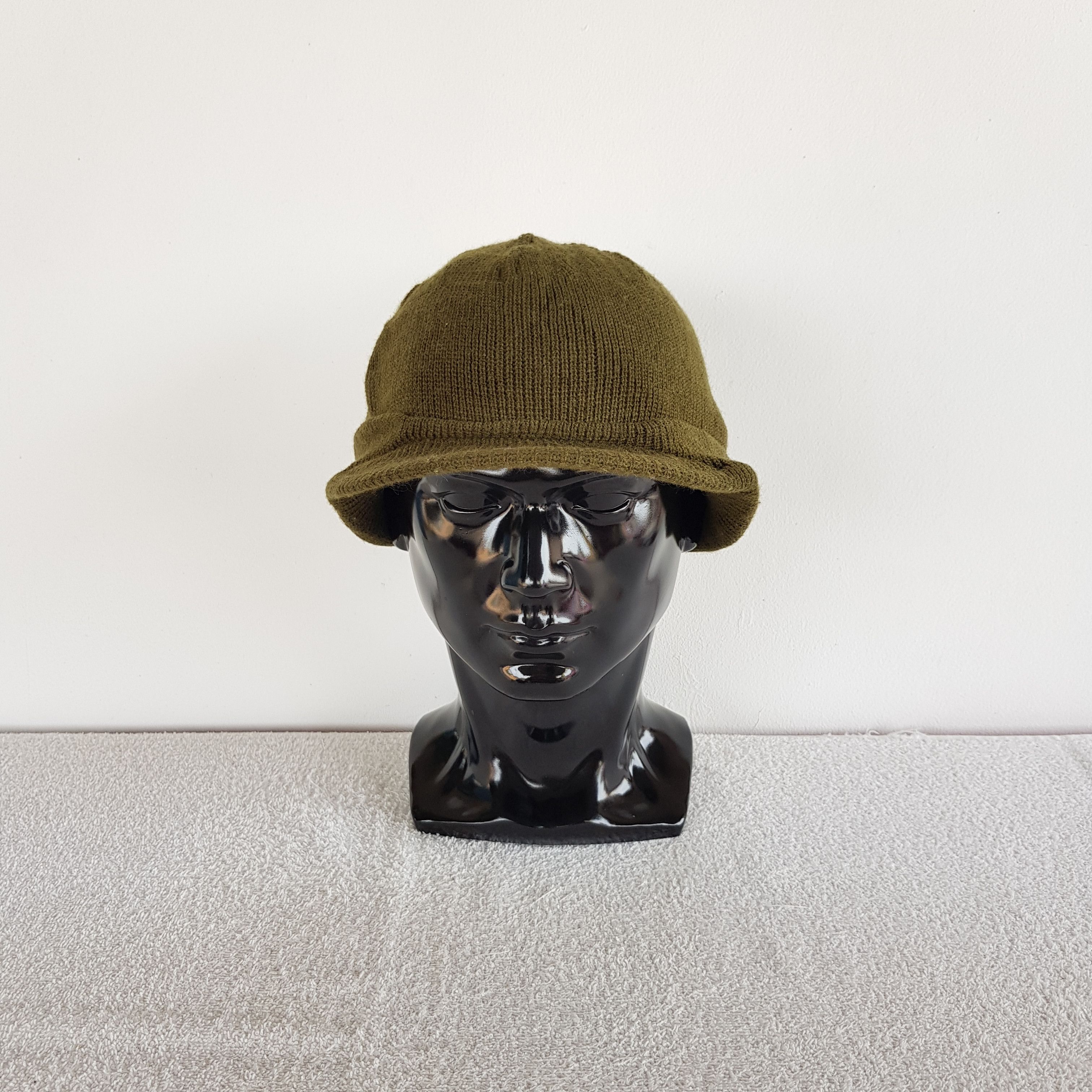 Japanese Brand Vintage Unknown Japanese Brand Beanie Y2K Knit Brim Hat Size ONE SIZE - 2 Thumbnail