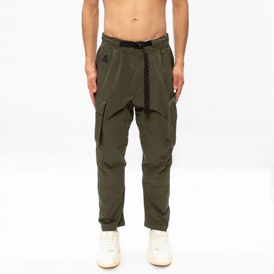 Nike ACG Nike ACG X Errolson Hugh Technical Swamp Green Cargo Pants Size US 30 / EU 46 - 1 Thumbnail