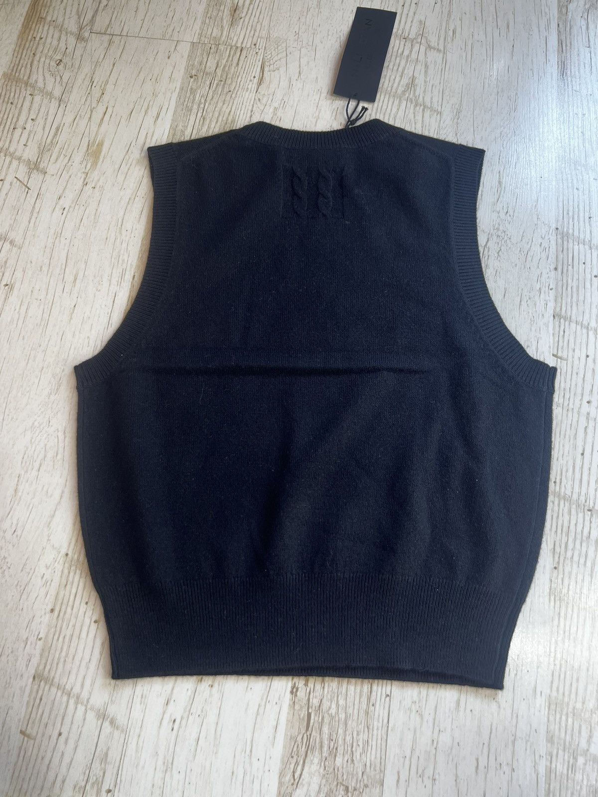 Nili Lotan Nili Lotan Cashmere May Sweater Tank Top Size L NWT Size L / US 10 / IT 46 - 7 Thumbnail