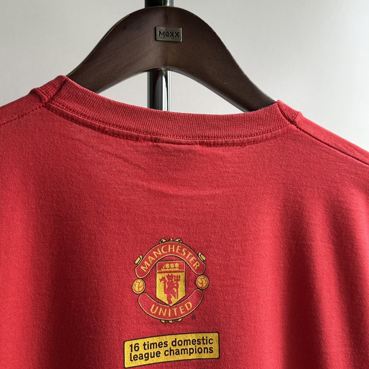 Vintage Vintage Manchester United vs Chelsea Soccer Promo Tee Size US L / EU 52-54 / 3 - 7 Thumbnail
