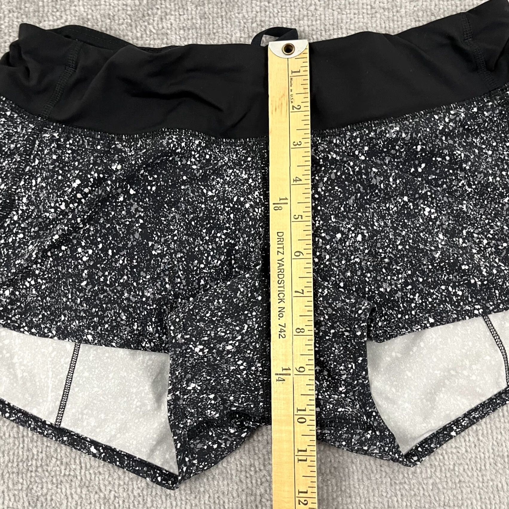 Lululemon Lululemon Speed Shorts Womens 6 / 3" Splatter Galaxy Black White Lined Running Size 28" / US 6 / IT 42 - 7 Thumbnail