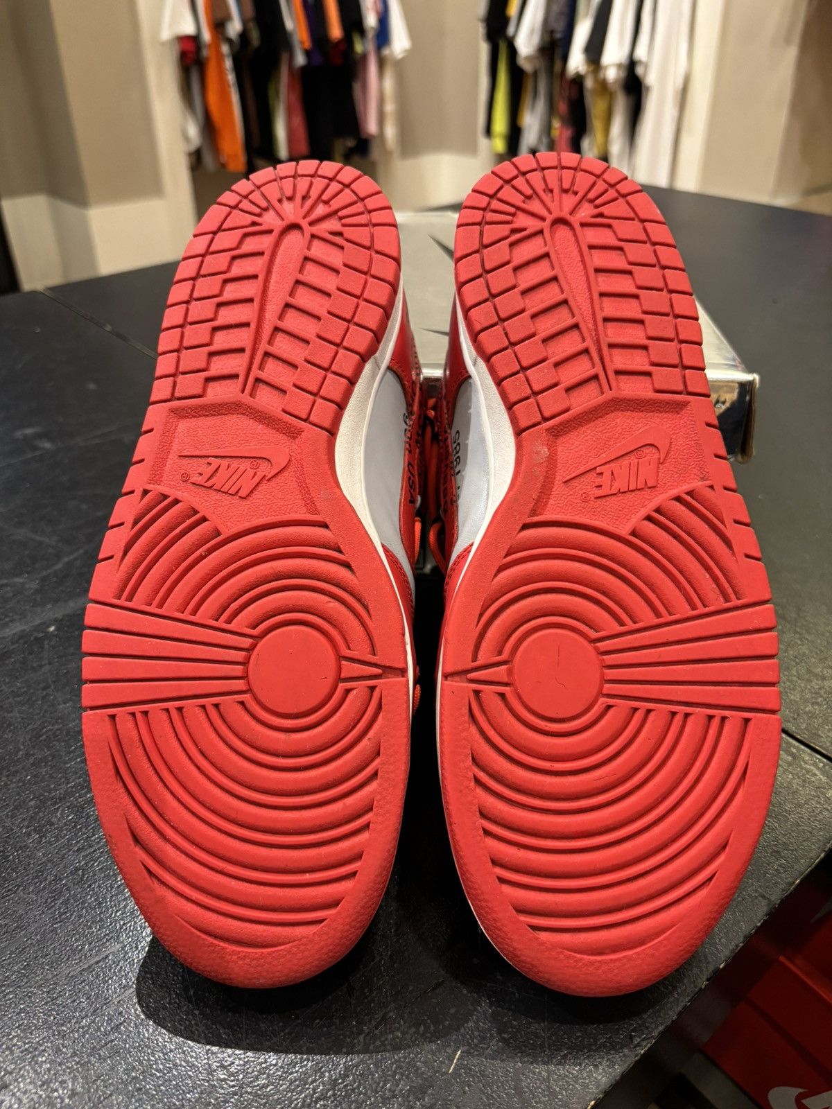 Nike × Off-White Nike dunk off white university red Size US 10 / EU 43 - 7 Thumbnail