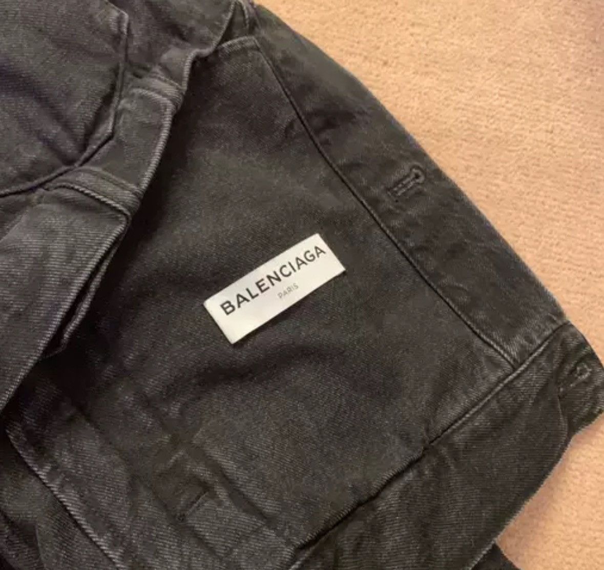 Balenciaga Balenciaga denim jacket2412-Nextarrow Size US S / EU 44-46 / 1 - 4 Thumbnail