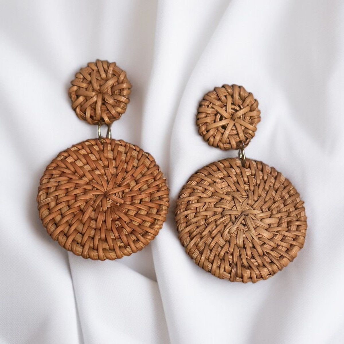 Other Boho wicker dangle disc earrings Size ONE SIZE - 1 Thumbnail