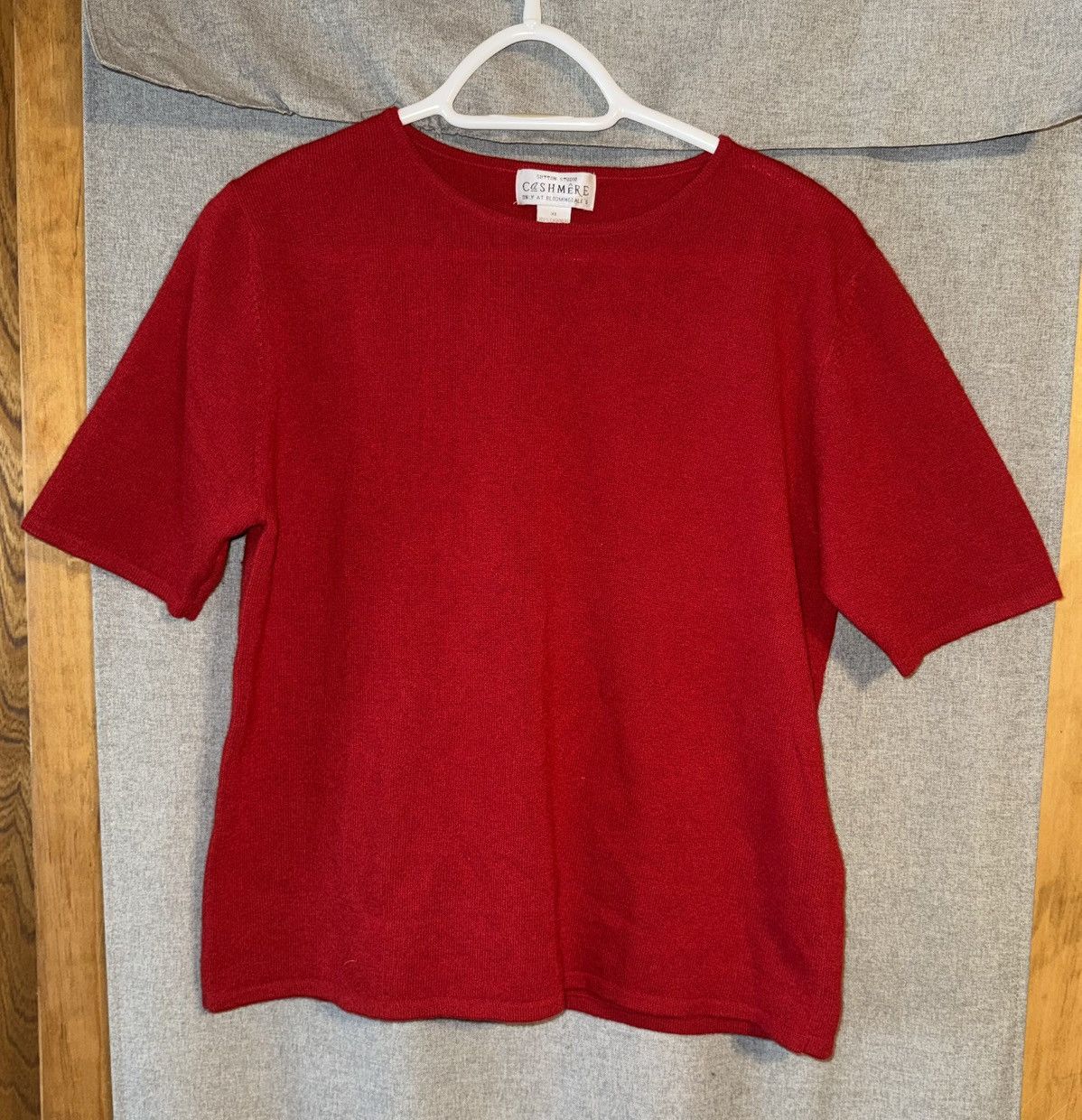 Sutton Studio Vtg Sutton Studio size xl red cashmere short sleeve sweater Size XL / US 12-14 / IT 48-50 - 1 Thumbnail