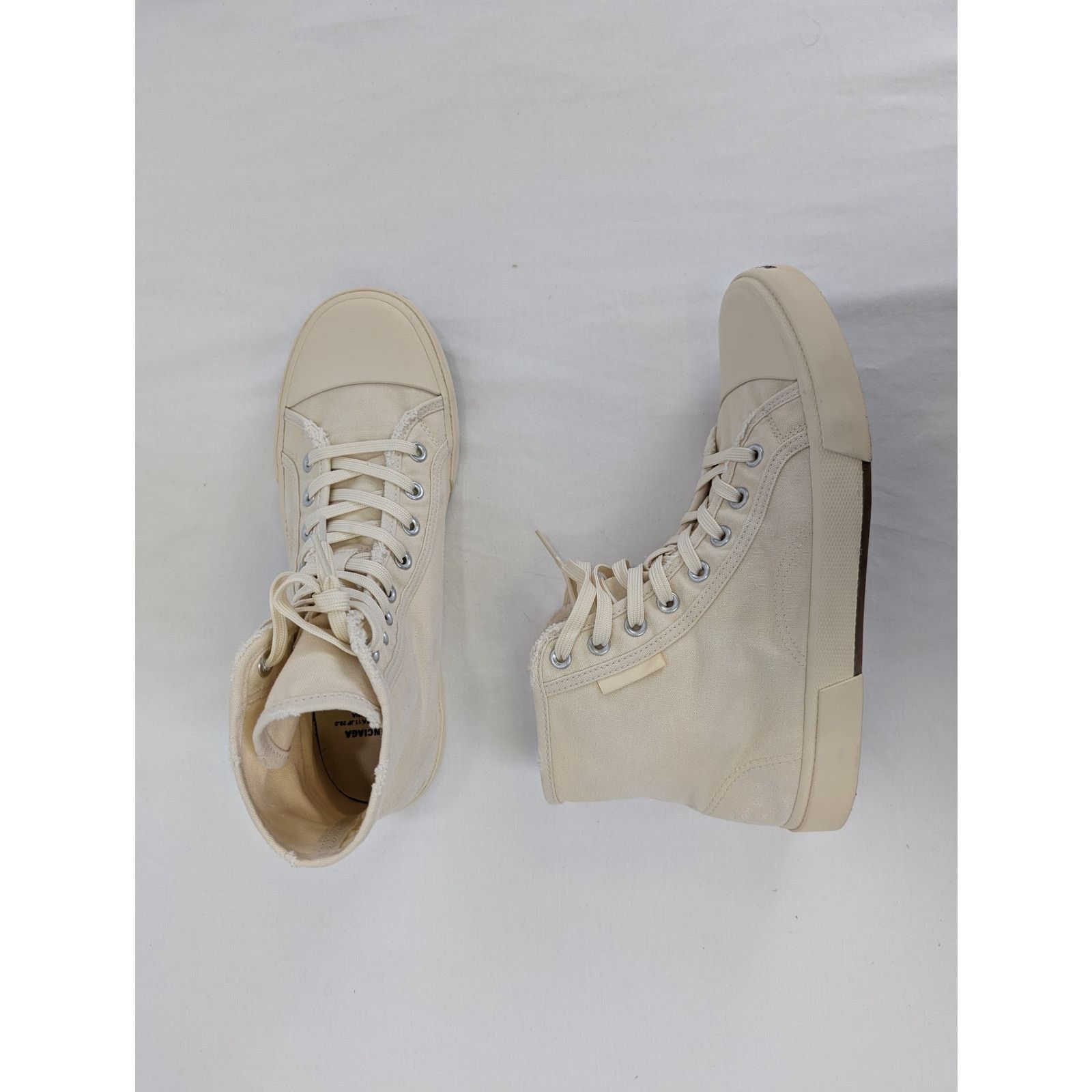 Balenciaga o1rshd1 Q:3 / Paris High Top Destroyed Sneakers Beige/White Size US 12 / EU 45 - 13 Thumbnail