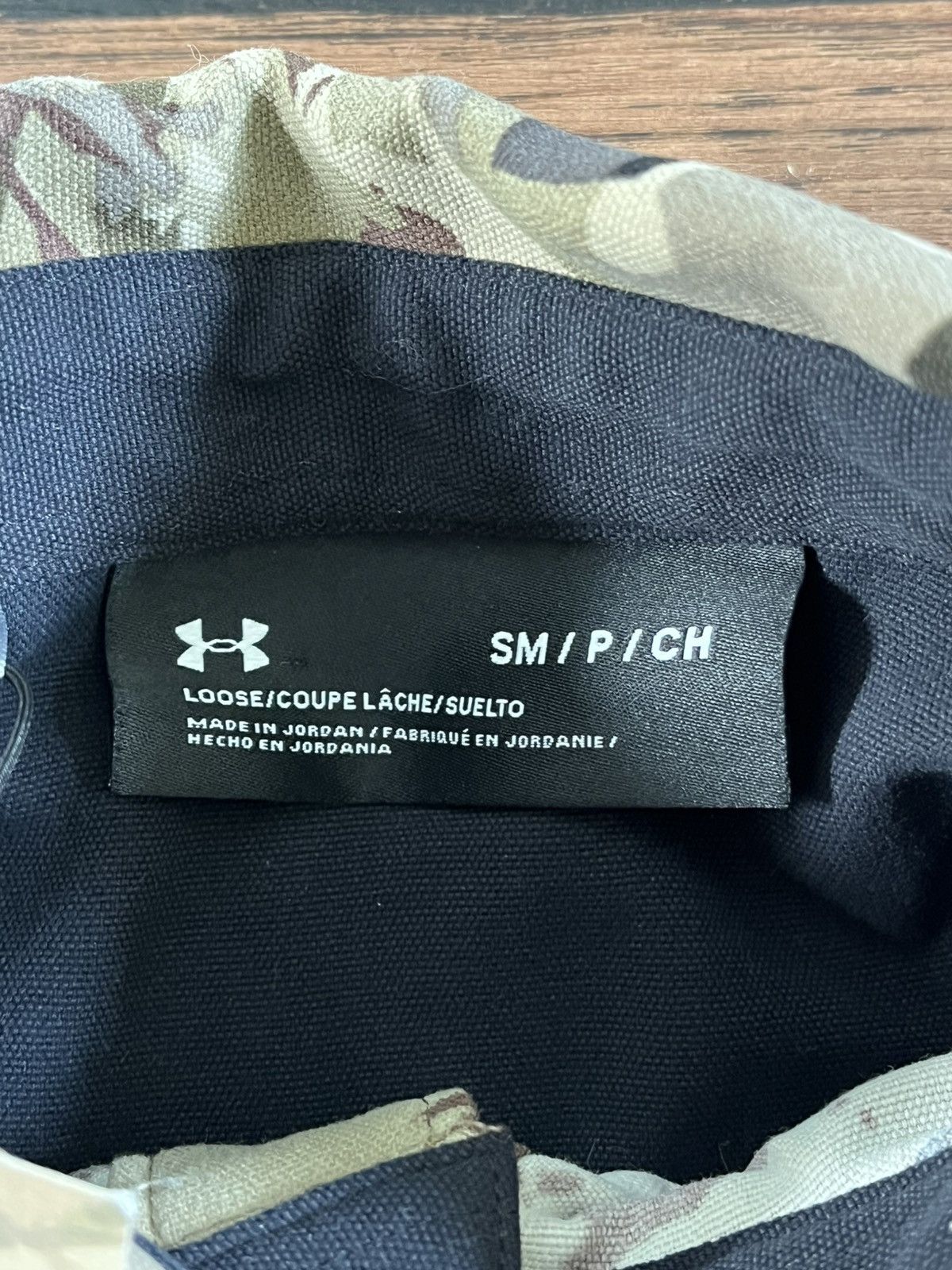 Under Armour Under Armour Cam Hanes Camo Henley (size mens S) Size US S / EU 44-46 / 1 - 4 Thumbnail