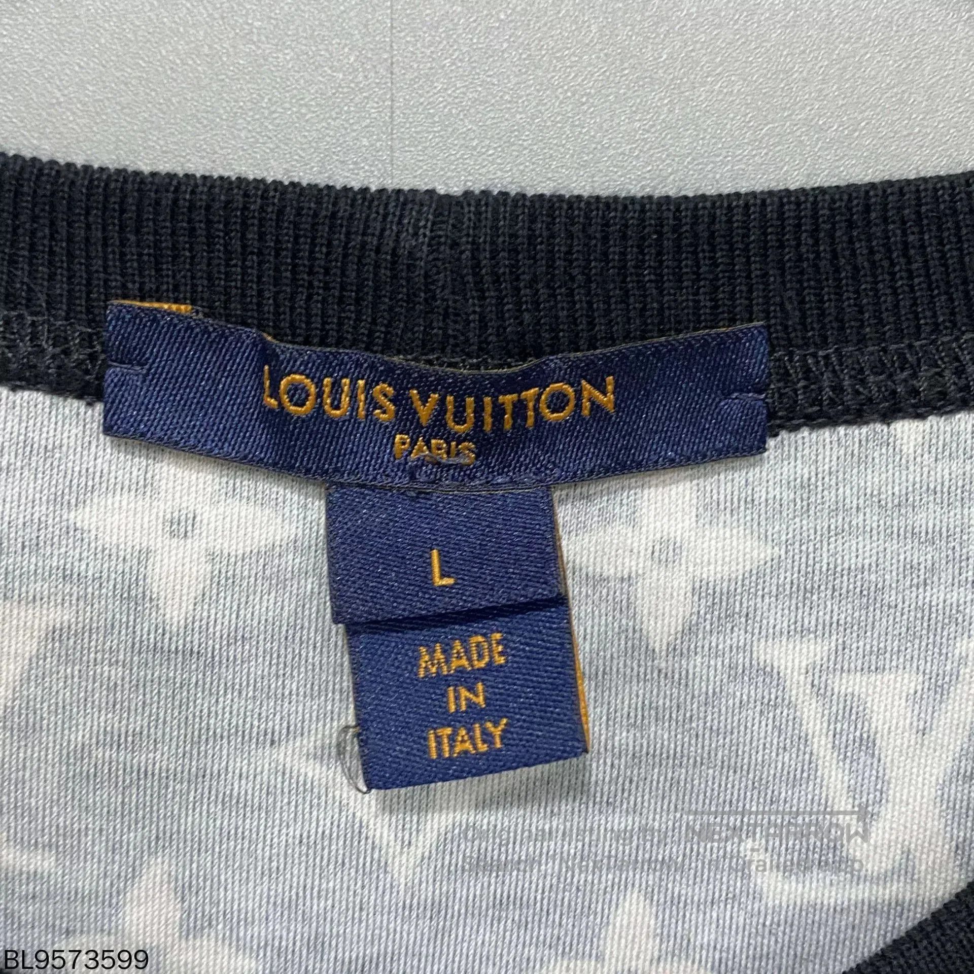 Louis Vuitton Louis Vuitton Black Gold Monogram Short Sleeve. Size US L / EU 52-54 / 3 - 4 Thumbnail