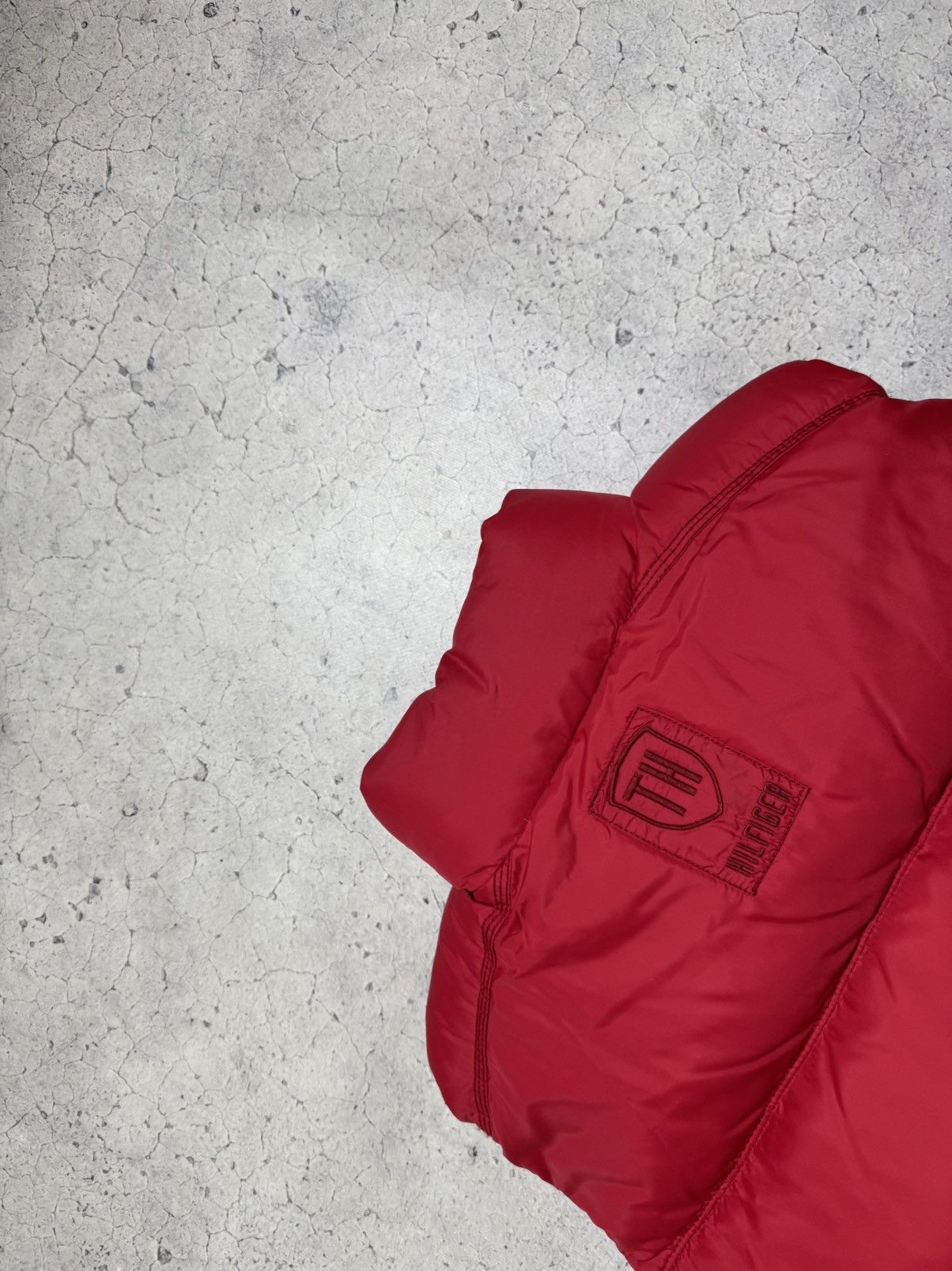 Tommy Hilfiger Tommy Hilfiger Red Down Puffer Vest Jacket Size L Size US L / EU 52-54 / 3 - 13 Thumbnail