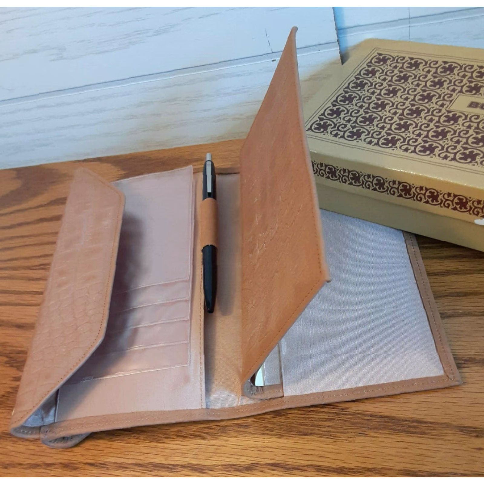 Vintage VINTAGE Buxton Wallet Women's Super Clutch Check Holder Leather Brown Folding Wallet Size ONE SIZE - 6 Thumbnail