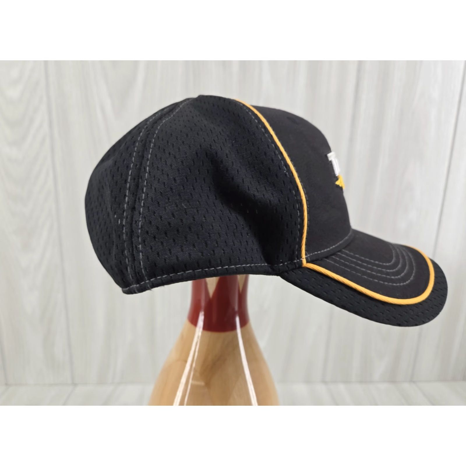 Vintage TRITON Boats GOLD Adjustable Hat Embroidered Baseball Cap Men Adjustable Black Cotton Canvas Logo Size ONE SIZE - 5 Thumbnail