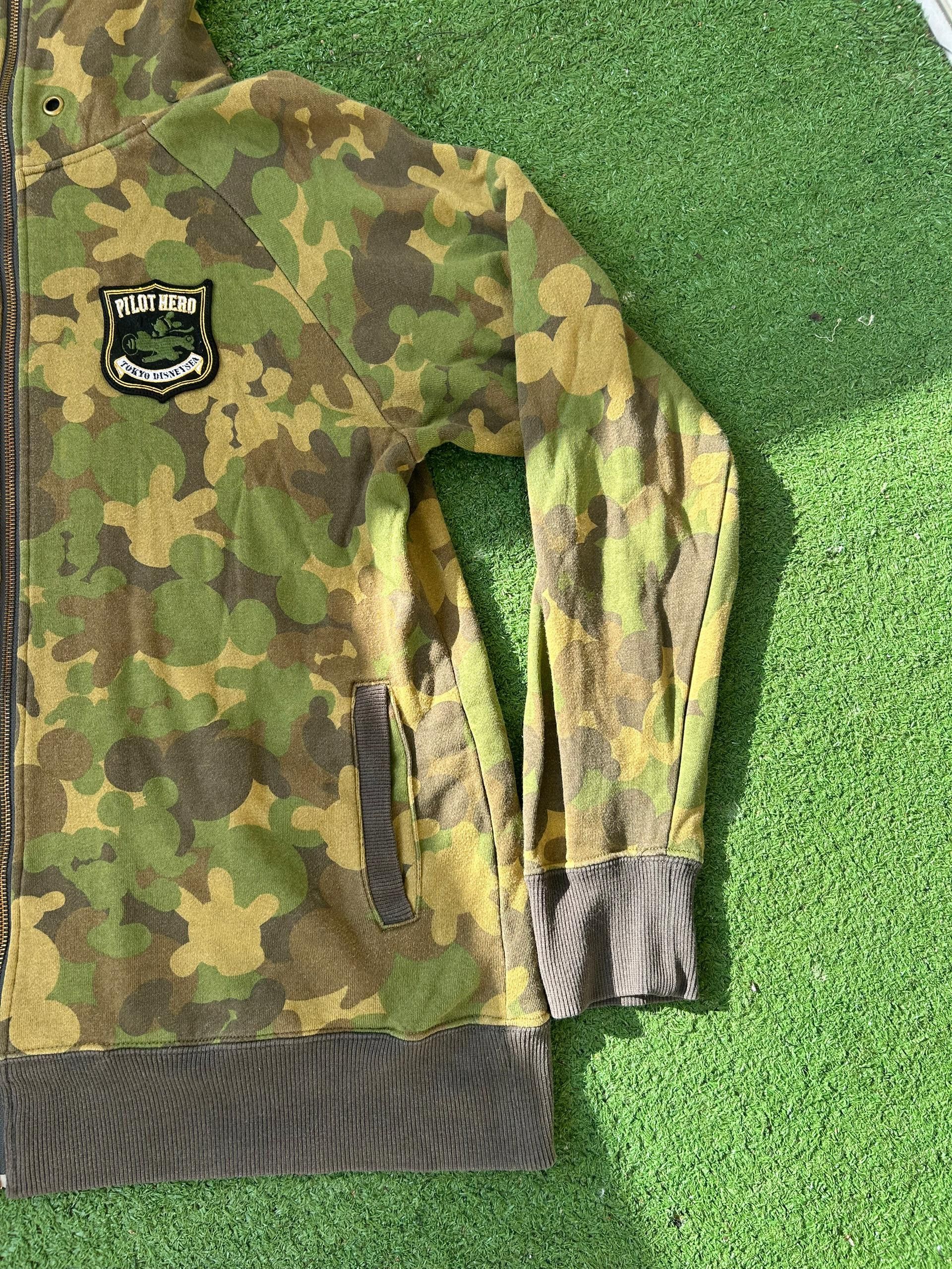 Mickey Mouse Vtg Mickey Mouse Pilot Hero Zipper Camo Hoodies Size US L / EU 52-54 / 3 - 2 Thumbnail