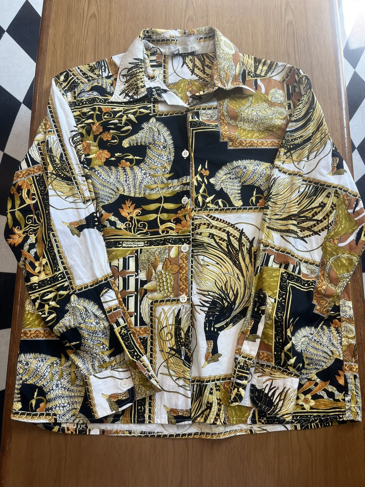 Salvatore Ferragamo Vtg Salvatore Ferragamo 90’s Shirt Italy Brand Luxury Size US S / EU 44-46 / 1 - 13 Thumbnail