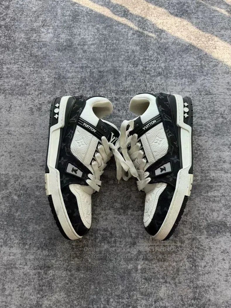 Louis Vuitton Louis Vuitton LV Trainer Sneakers. Size US 10 / EU 43 - 3 Thumbnail
