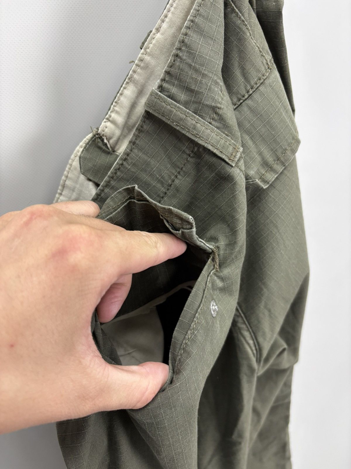 Carhartt Mens cargo pants Carhartt Size 32 Color Khaki Size US 32 / EU 48 - 9 Thumbnail