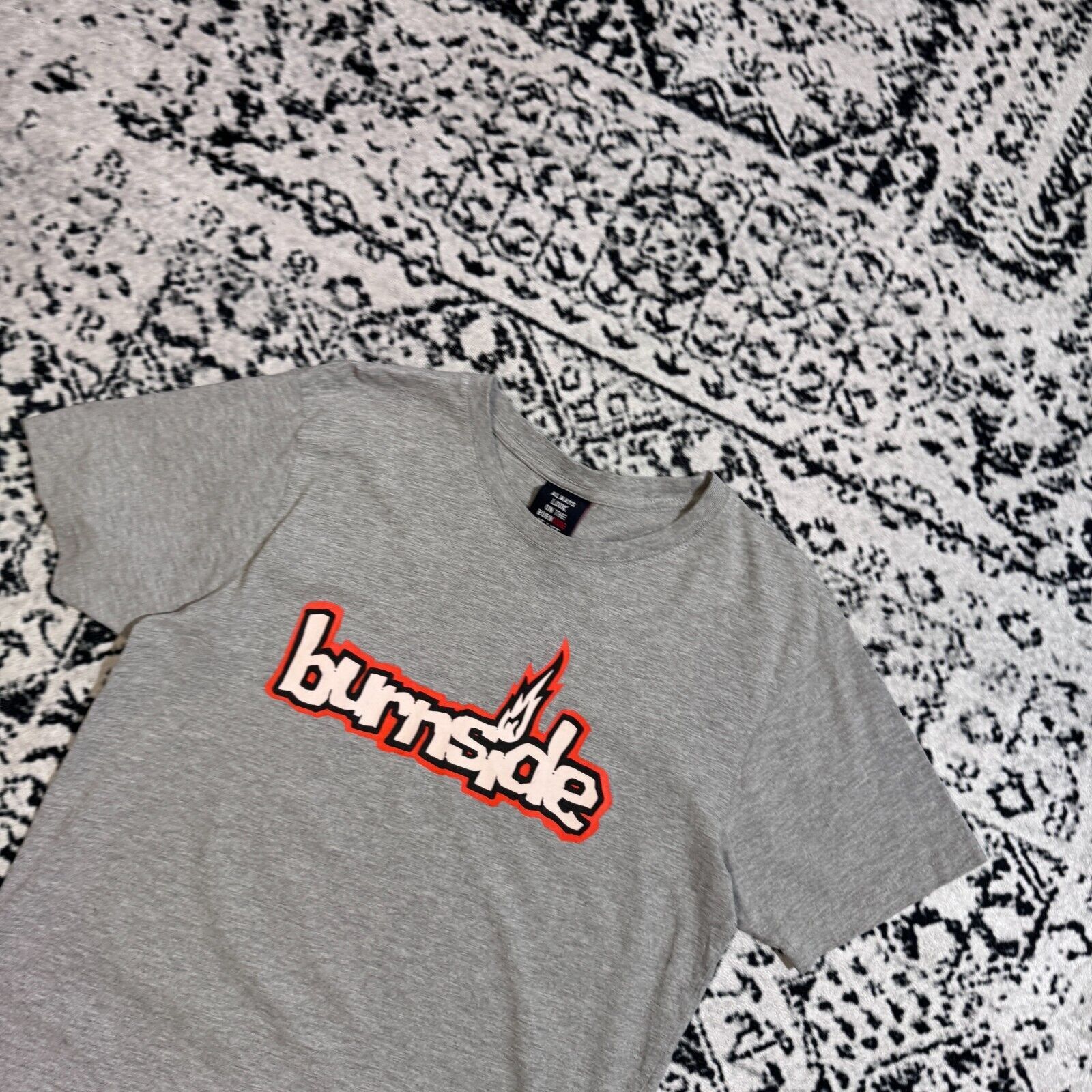 Vintage Vintage Unisex Gray Cotton T-Shirt Size L Burnside Hookups Size US L / EU 52-54 / 3 - 4 Thumbnail