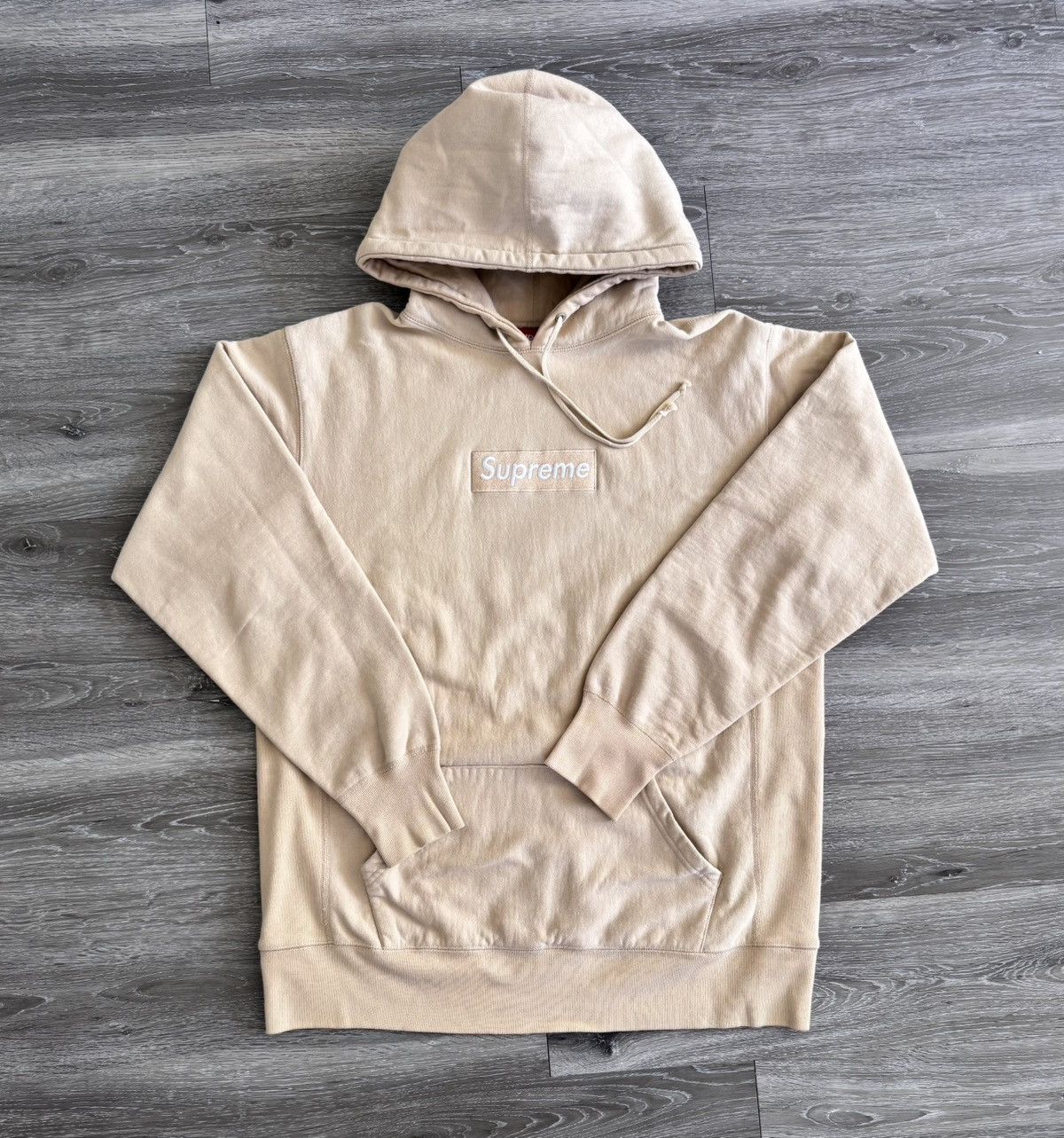 Supreme Supreme Sand Box Logo Hoodie 2003 | Grailed