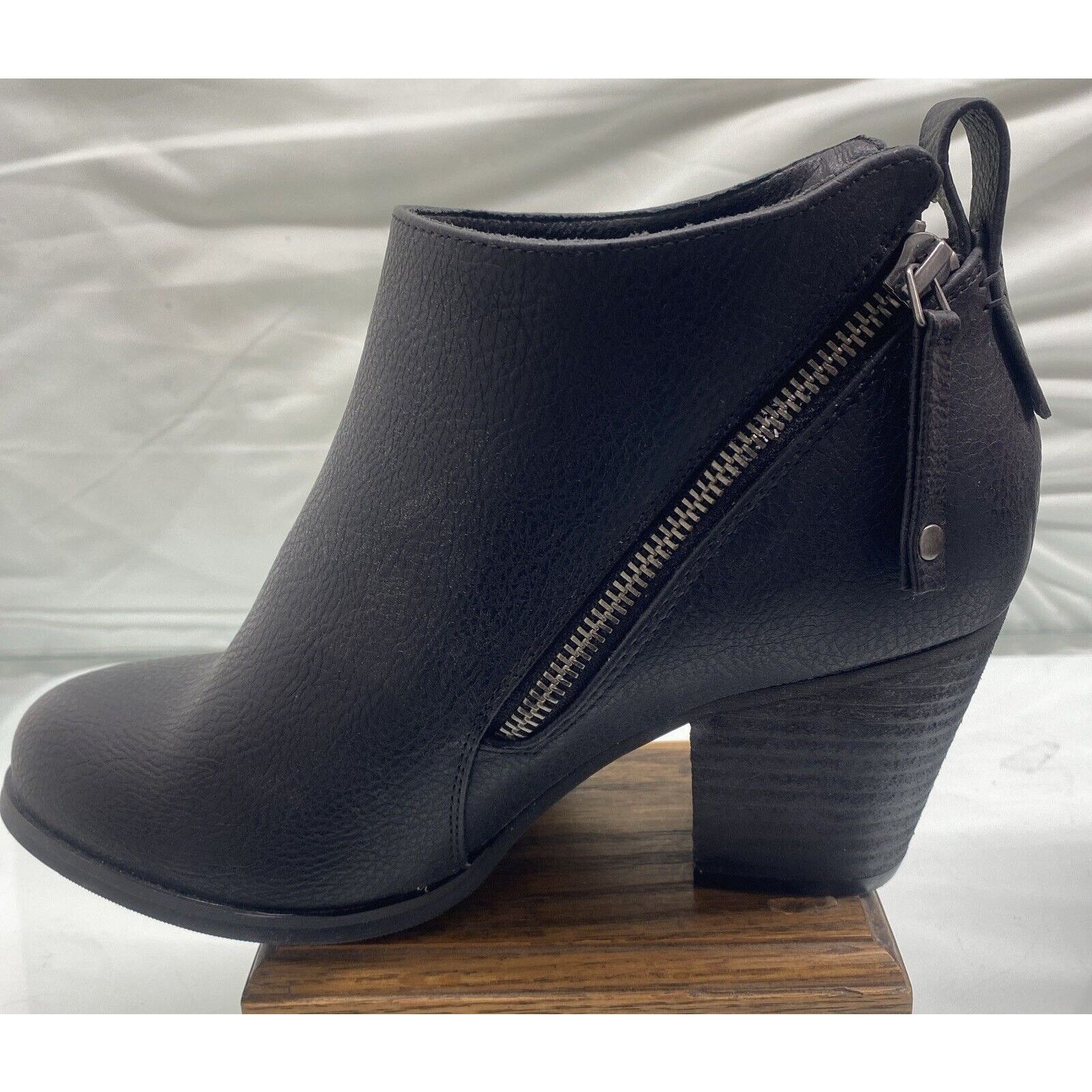 Corridor Torrid Womens Boots Black Leather Size 7.5-NEW Size US 7.5 / IT 37.5 - 1 Thumbnail