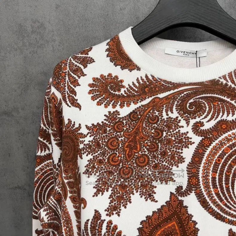 Givenchy Paisley Star Print Sweatshirt .