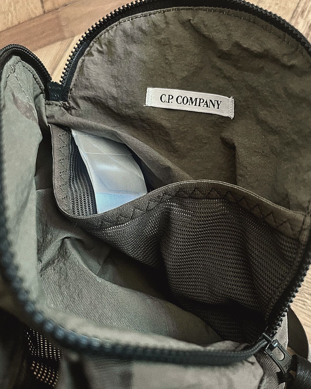 C.P. Company CP Company Plain Paper Touch Crossbody Shoulder Bag Size ONE SIZE - 6 Thumbnail