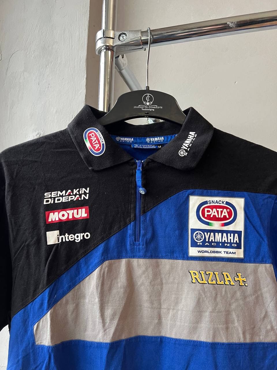 Yamaha YAMAHA TEAM PATA PIRELLI RARE RACING SHIRT POLO JERSEY SZ M Size US M / EU 48-50 / 2 - 3 Thumbnail