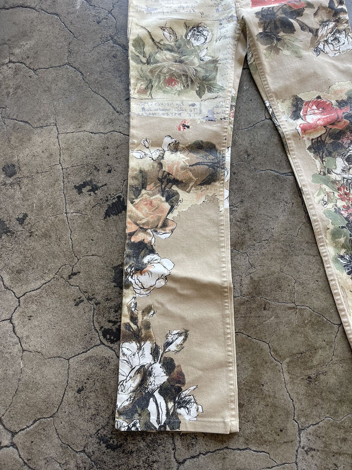 Roberto Cavalli Roberto Cavalli Y2K Floral Pants Size US 28 / EU 44 - 3 Thumbnail