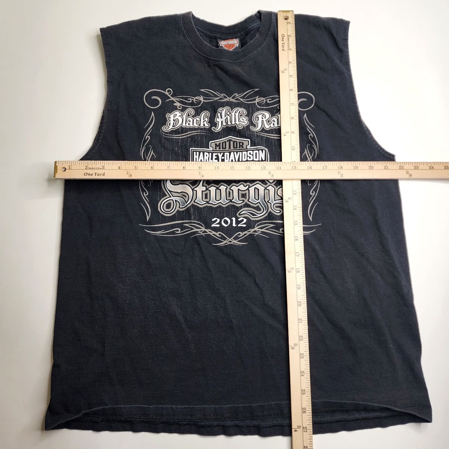 Harley Davidson Harley-Davidson Sleeveless Shirt XL Black Hills Rally 2012 Hill City South Dakota Mens Size US XL / EU 56 / 4 - 6 Thumbnail