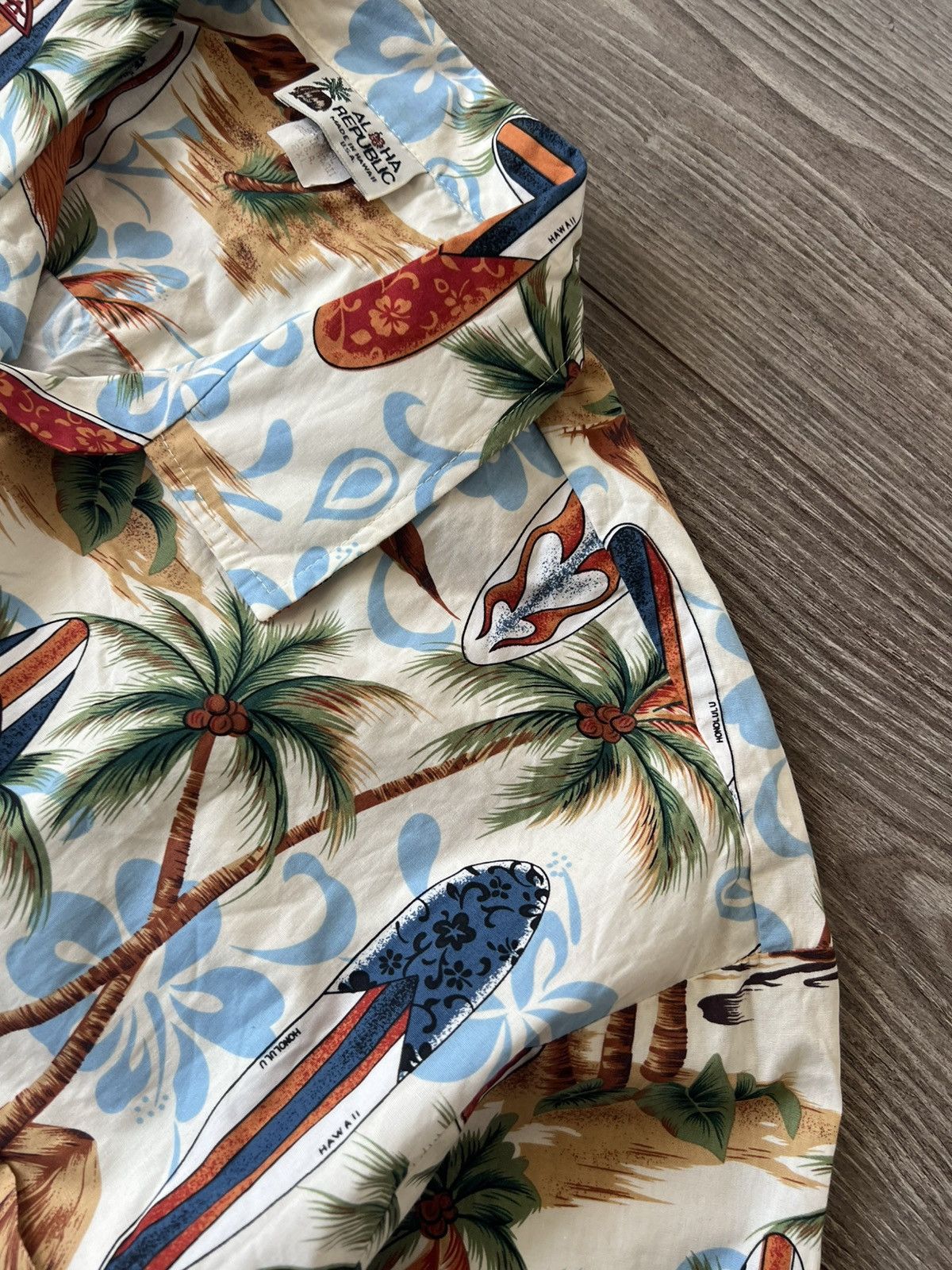 Other Rare Aloha Republic Made in Usa Hawaii Overprinted shirt Size US XXL / EU 58 / 5 - 16 Thumbnail