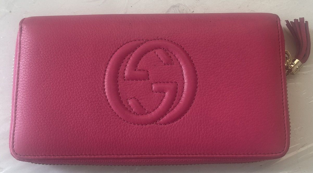 Gucci Aunthentic Gucci Pink Leather Purse With Tassel Tap Size ONE SIZE - 2 Thumbnail