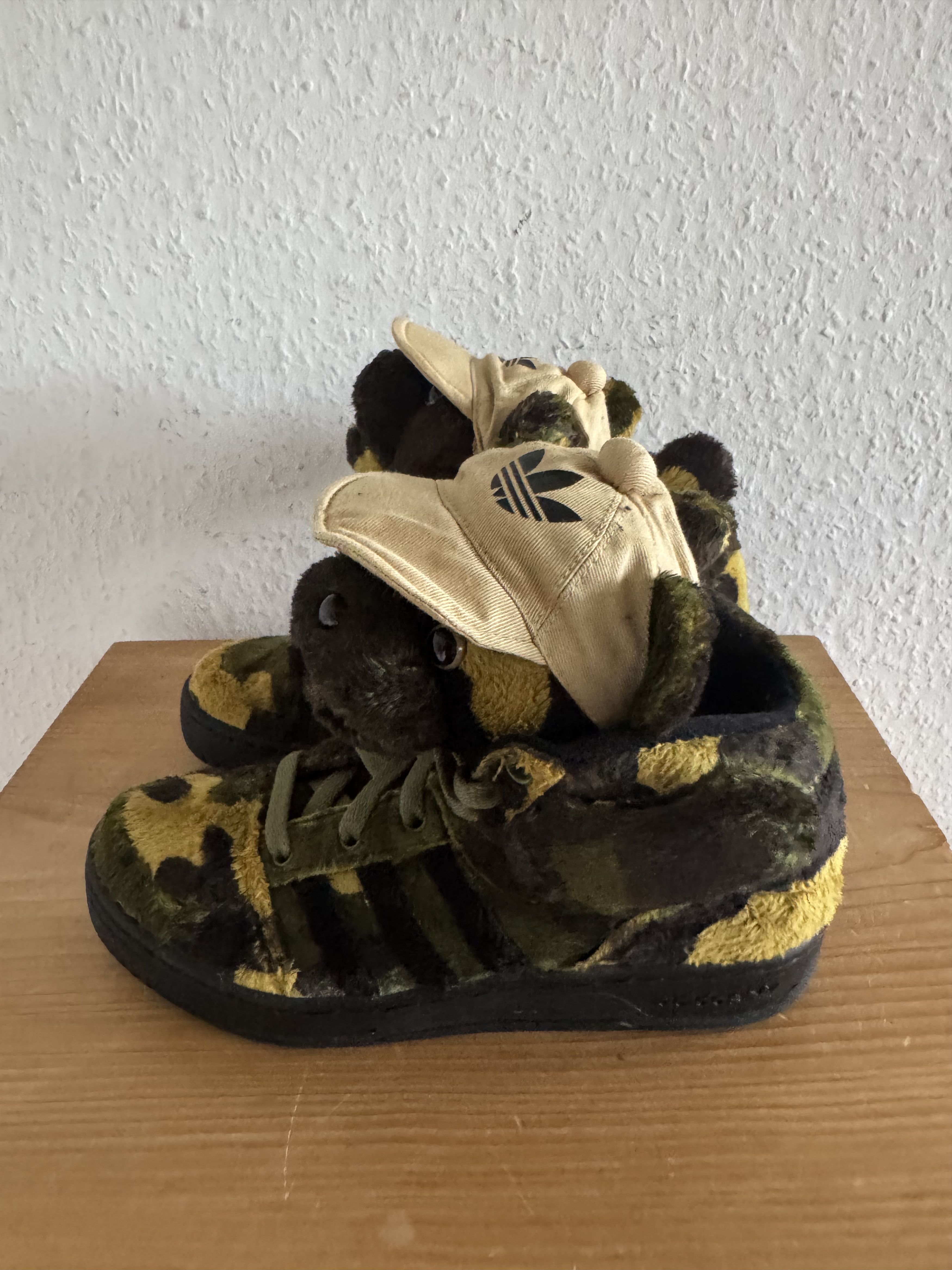 Adidas × Jeremy Scott JS Camo Teddy Bear Sneakers Size US 5 / EU 37 - 4 Thumbnail