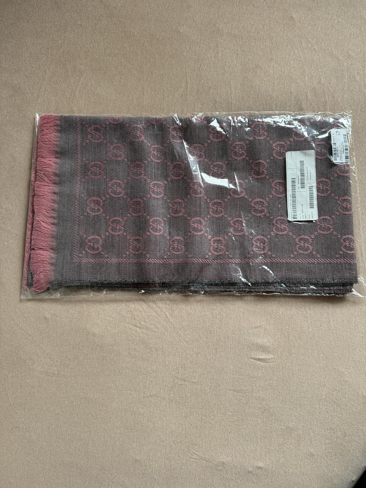 Gucci Gucci scarf Size ONE SIZE - 3 Thumbnail