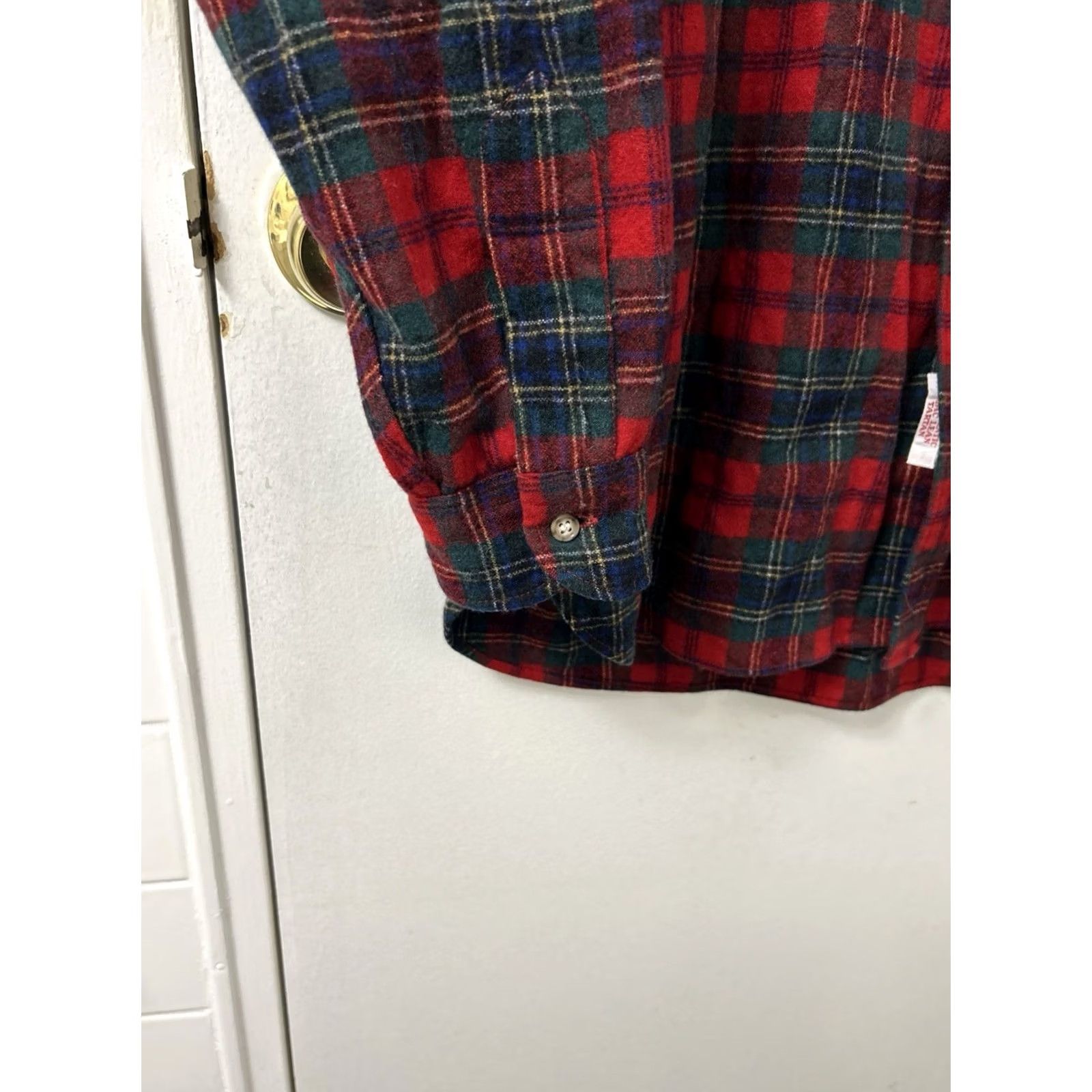 Pendleton VINTAGE Pendleton Shirt Mens XL Red Made In USA Mac Lean Tartan Flannel Plaid Size US XL / EU 56 / 4 - 6 Thumbnail