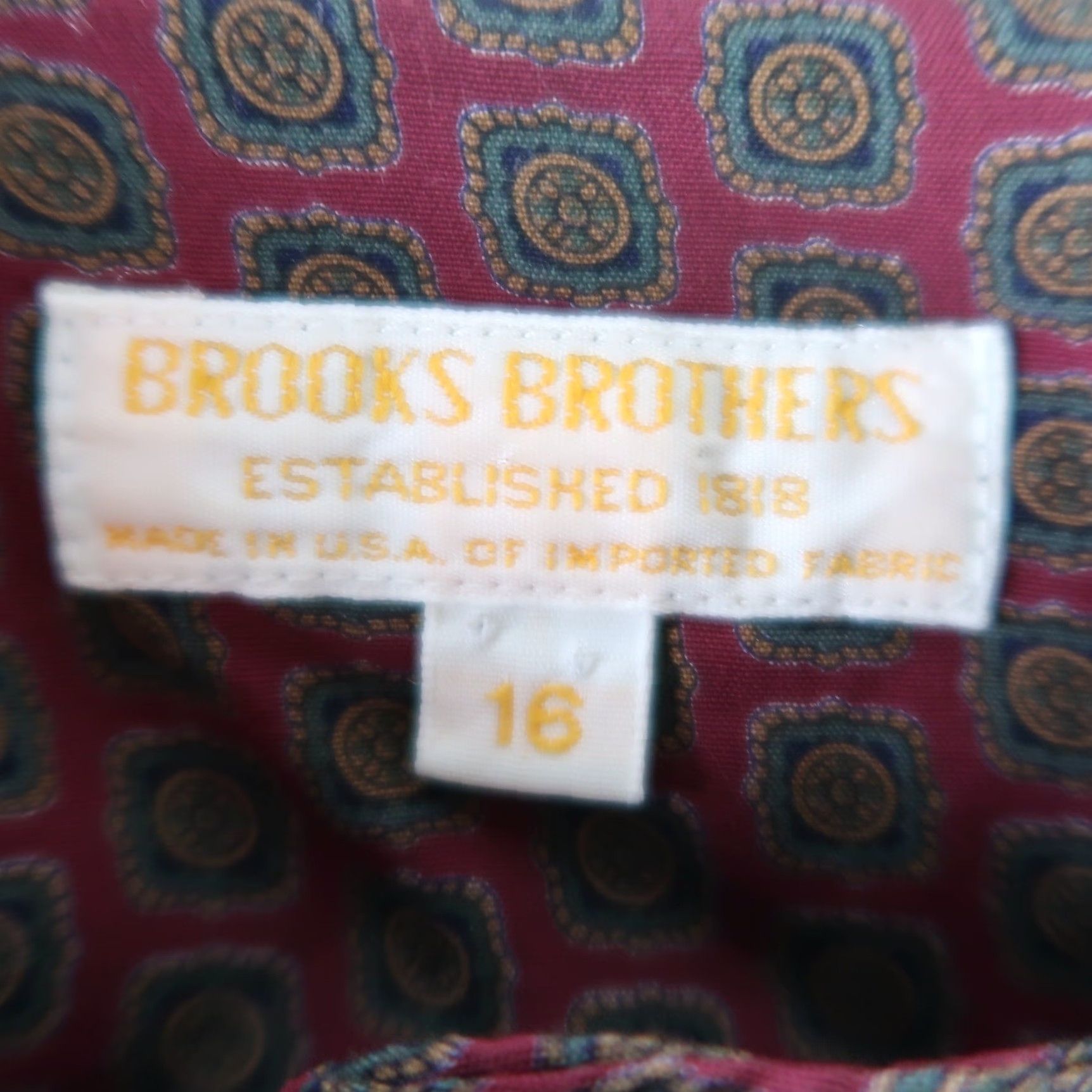 Brooks Brothers VINTAGE Brooks Brothers Blouse Geometric Scarf Print Burgundy Red 90s 16 Women Long Sleeve Button Front Rayon Plus Size Size XXL / US 16-18 / IT 52-54 - 6 Thumbnail