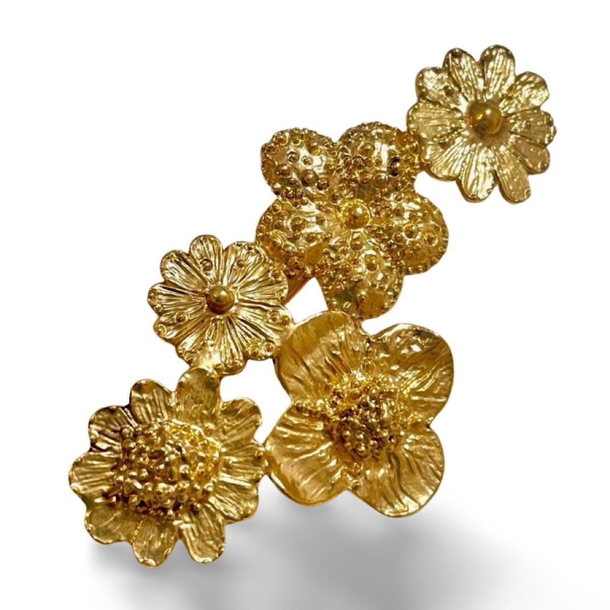 Yves Saint Laurent Vintage Yves Saint Laurent 5 flower motif brooch Size ONE SIZE - 4 Thumbnail