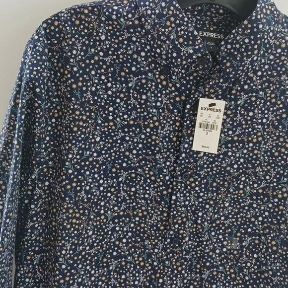Express Express Button Down Shirt Blue Floral Print Stretch Size S Size US S / EU 44-46 / 1 - 4 Thumbnail