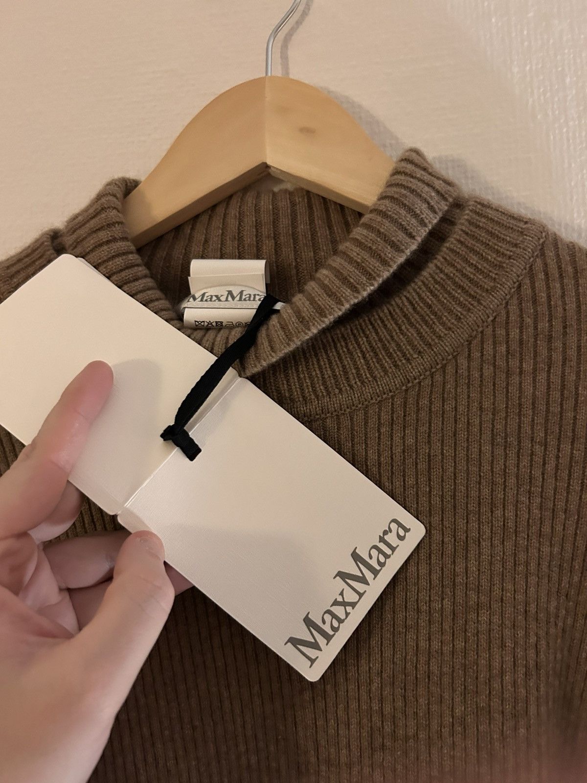 Max Mara Max Mara Cashmere Cape Size ONE SIZE - 4 Thumbnail