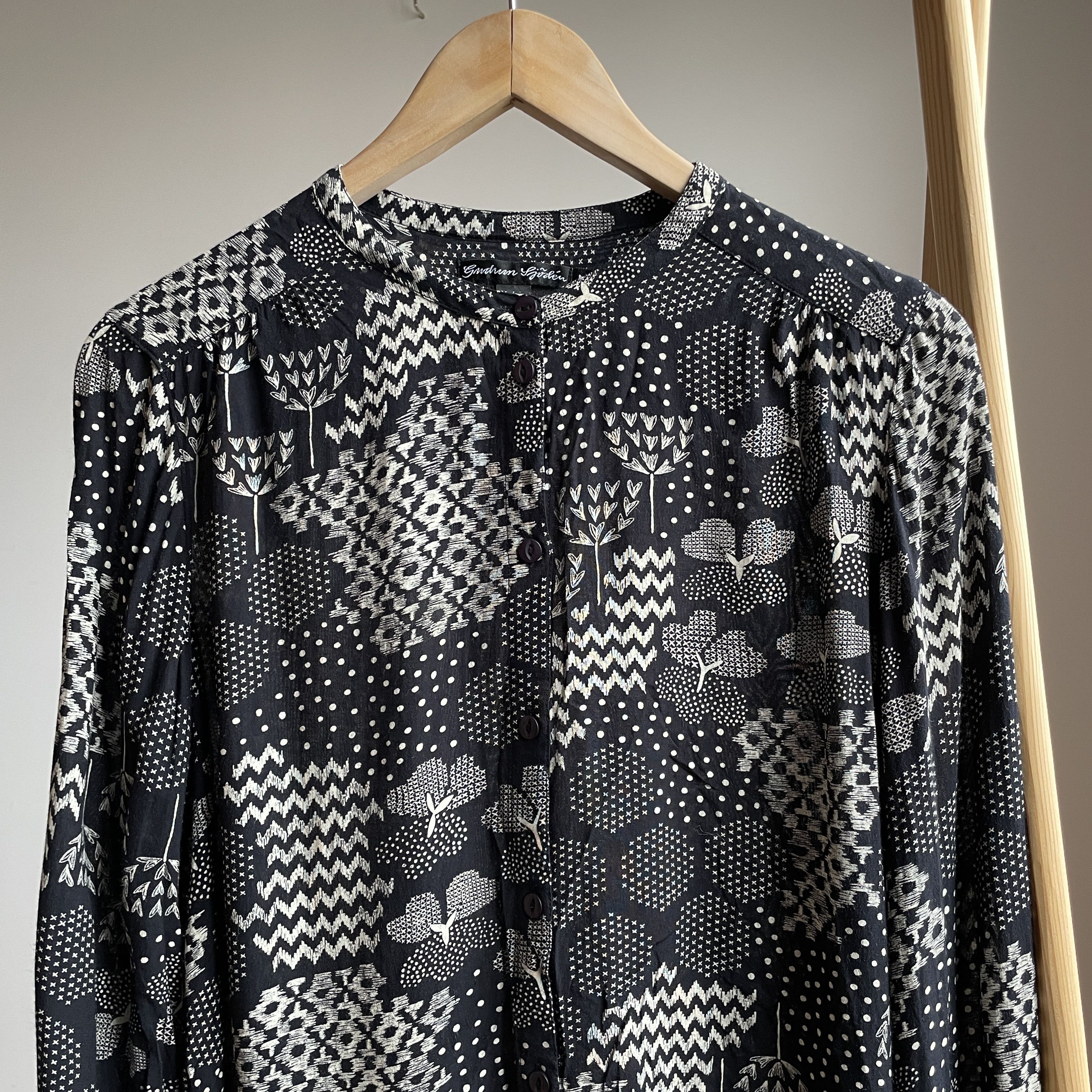 Gudrun Sjoden Gudrun Sjoden Floral Leaves Pattern Viscose Blouse Size M Size M / US 6-8 / IT 42-44 - 3 Thumbnail