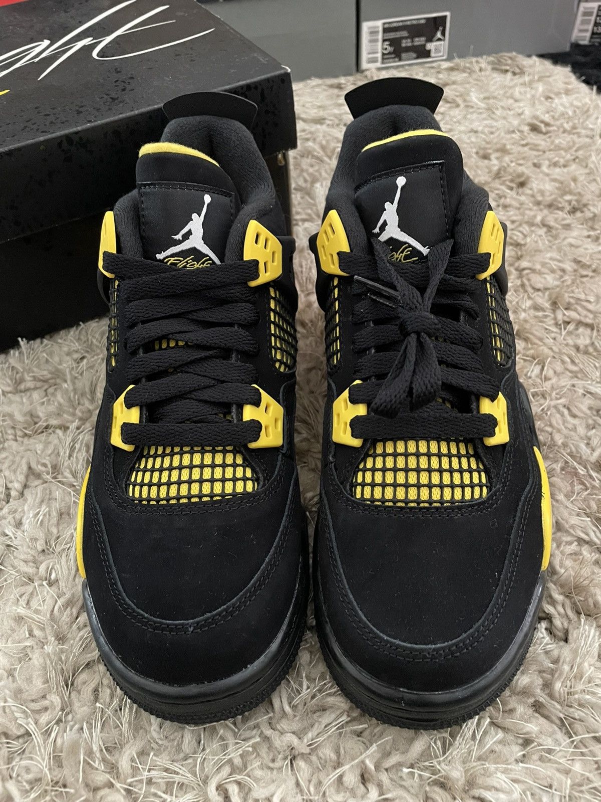 Jordan Brand Jordan 4 Thunder Size US 6 / IT 36 - 4 Thumbnail