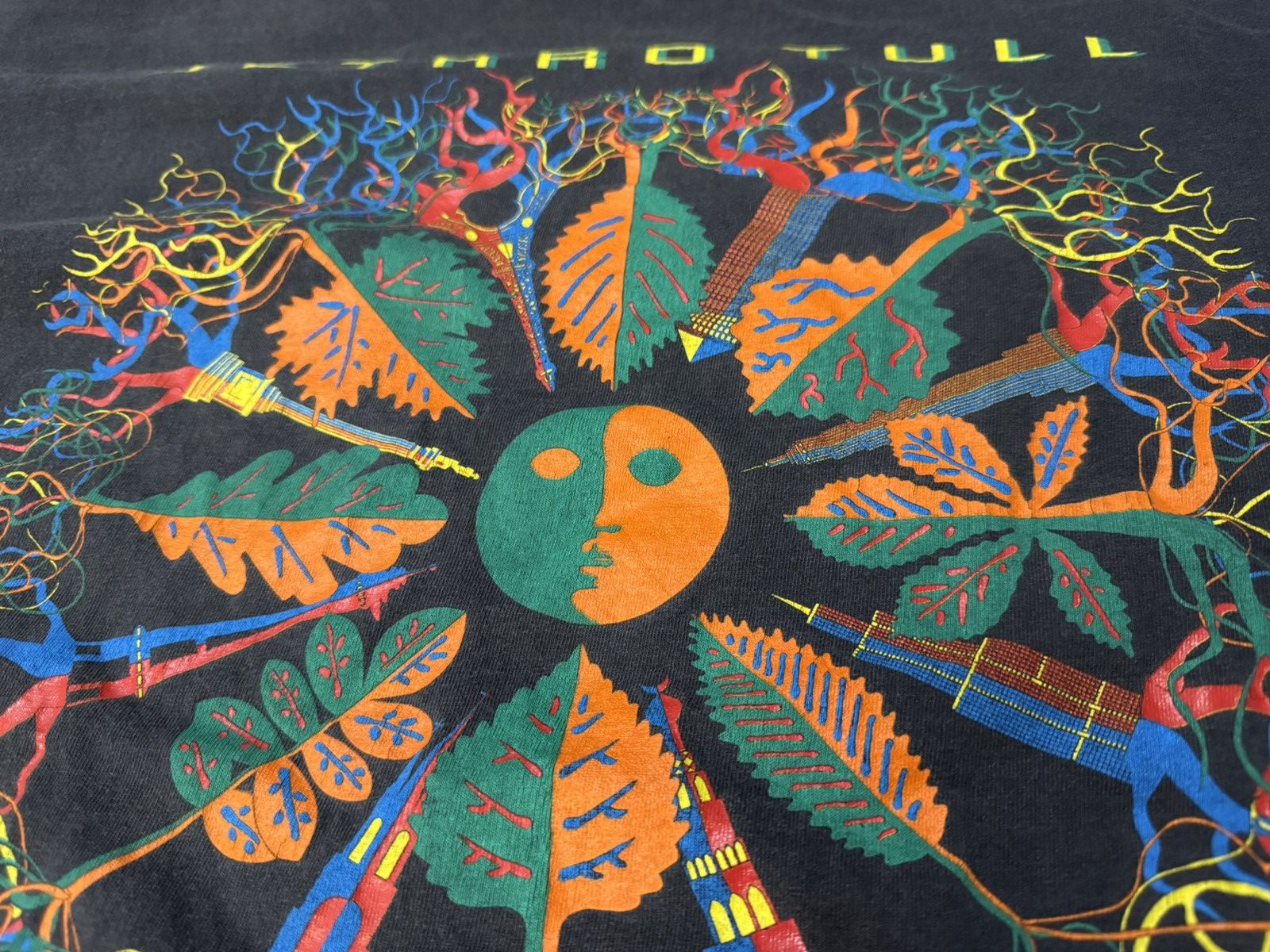 Band Tees Vintage 90s Jethro Tull Roots to Branches US Tour 1996 Tee Size US XL / EU 56 / 4 - 4 Thumbnail