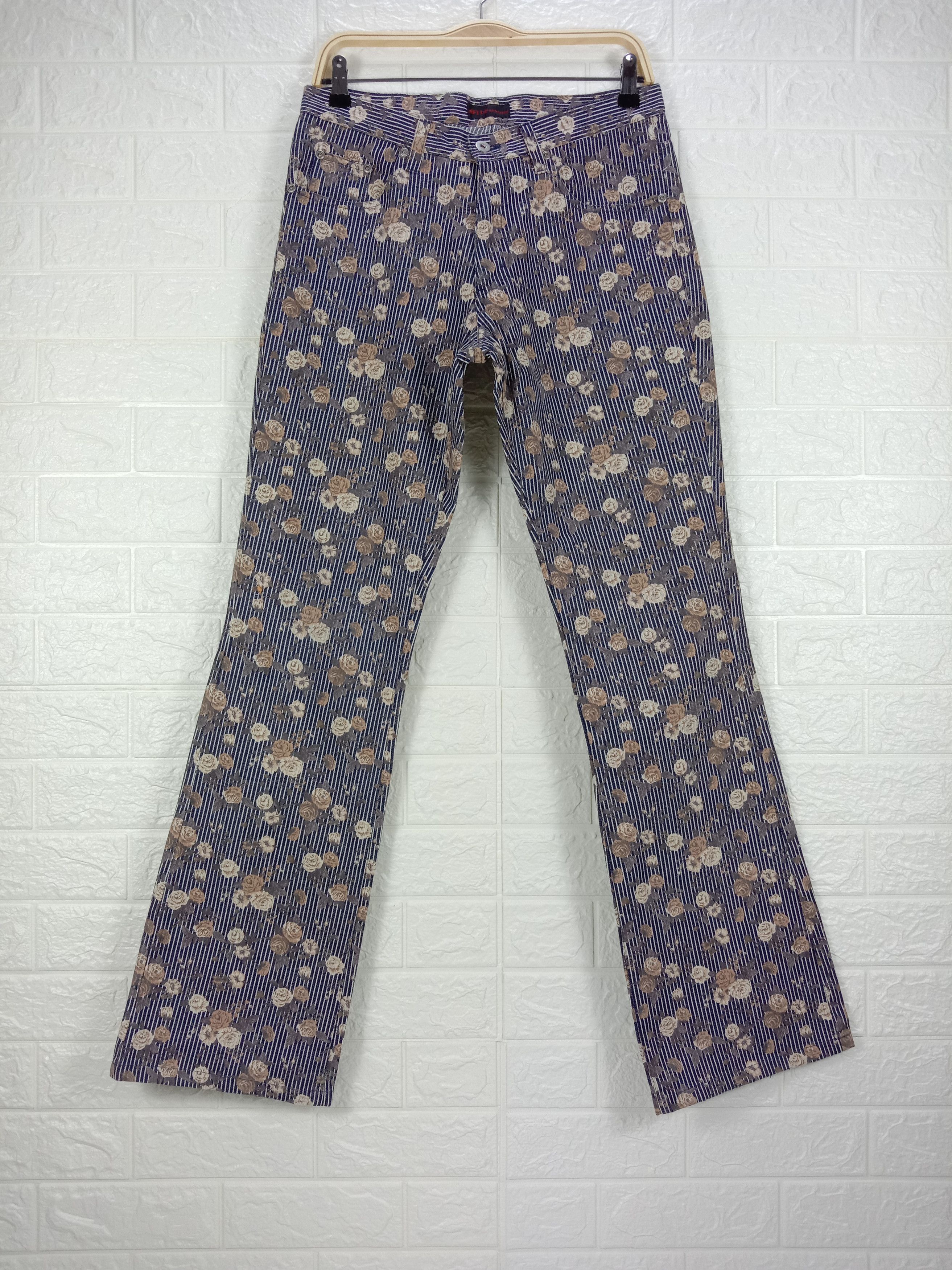 Japanese Brand Vintage Japanese Art Striped Full Printed Floral Flare Jeans Size US 30 / EU 46 - 1 Thumbnail
