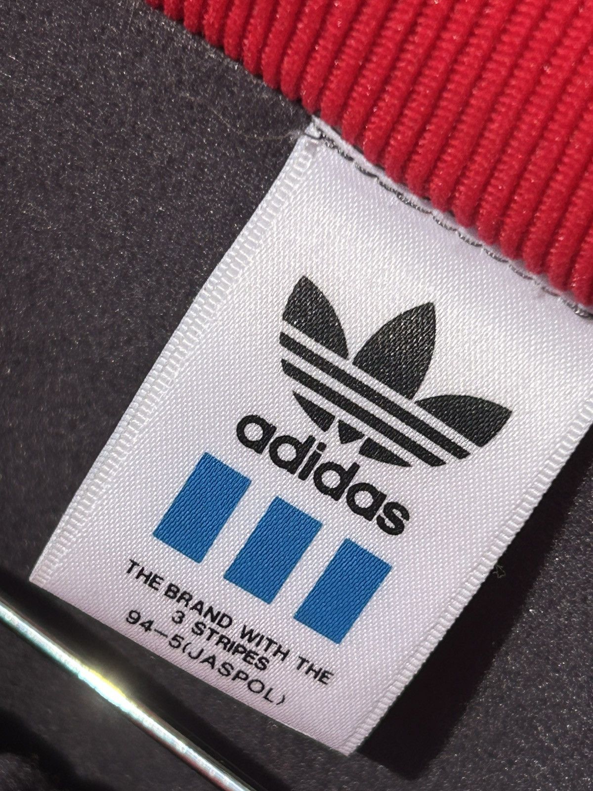 Vintage Vintage 90s Adidas Japan Descente Zipper Bomber Jacket Size US L / EU 52-54 / 3 - 13 Thumbnail