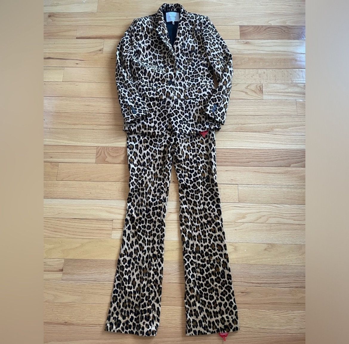 Frame FRAME Classic Cheetah Blazer Cheetah-Print Velvet Pants Suit Size 25" / US 0 / IT 36 - 1 Thumbnail