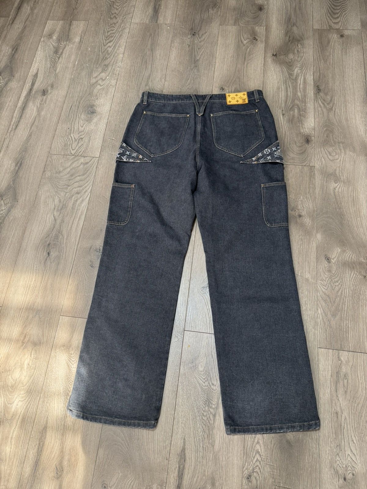 Louis Vuitton Louis Vuitton Monogram Panel Zip Denim Jeans Size 36 Size US 36 / EU 52 - 11 Thumbnail