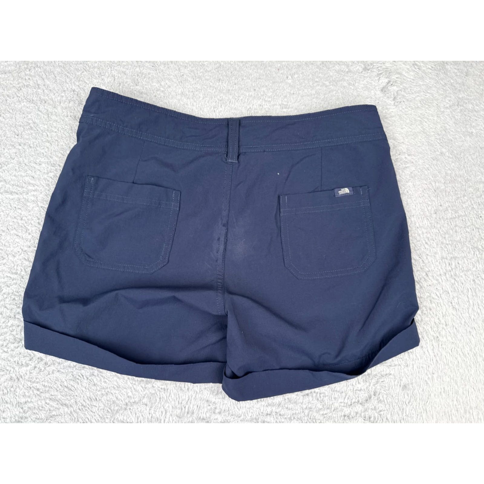 The North Face The North Face Womens Shorts Size 4 Blue Nylon Activewear with Large Pockets, 4.5 Inseam, Casual, Travel, Outdoor Size 27" / US 4 / IT 40 - 2 Thumbnail